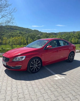 Volvo S60 cena 93000 przebieg: 147310, rok produkcji 2018 z Wieliczka małe 106